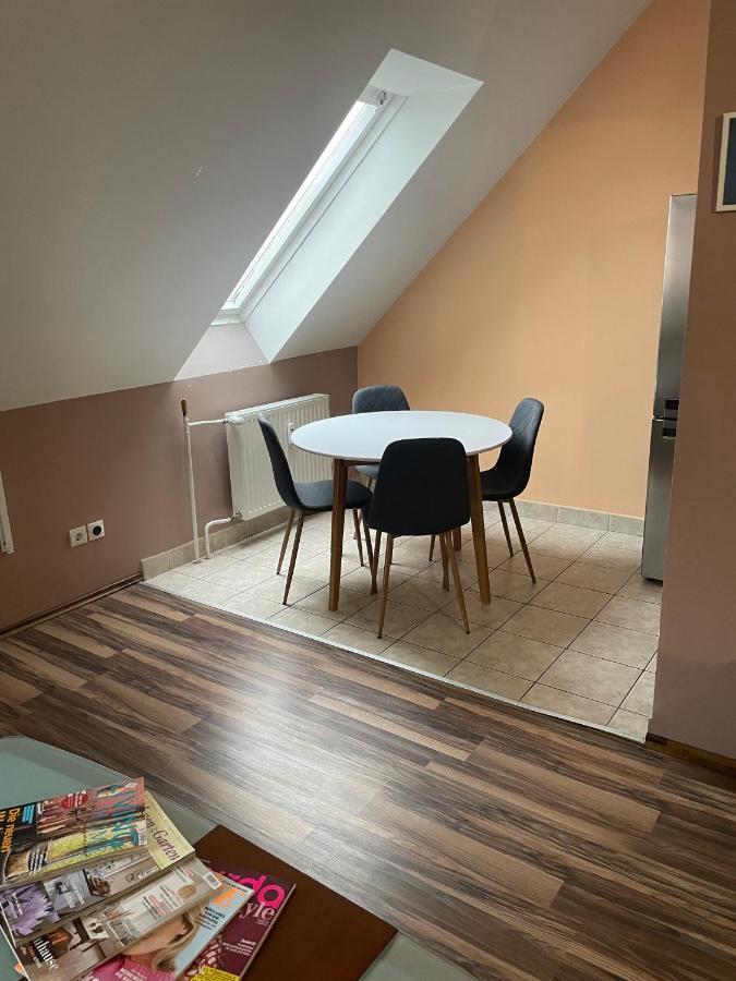 Palank Apartman Mosonmagyaróvár Kültér fotó