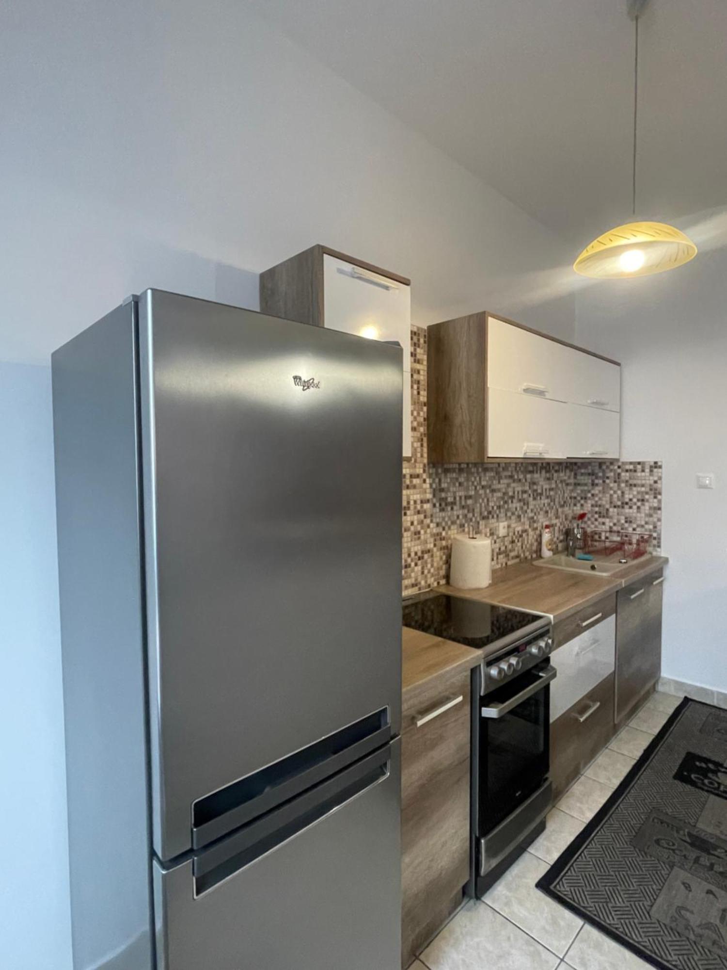 Palank Apartman Mosonmagyaróvár Kültér fotó