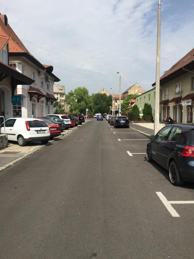 Palank Apartman Mosonmagyaróvár Kültér fotó